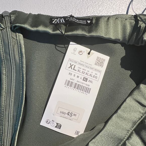 NWT Zara Dress Halter Plunging Mini Satin Effect Green Party Glam Sexy Holiday - Picture 5 of 6